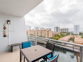 2950 NE 188th ST 504, Aventura FL 33180