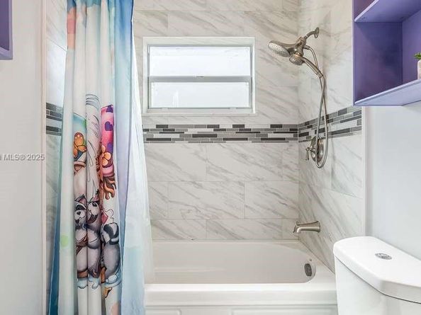 4903 SW 90th Ter, Cooper City FL 33328