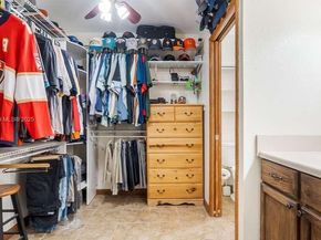 4903 SW 90th Ter, Cooper City FL 33328