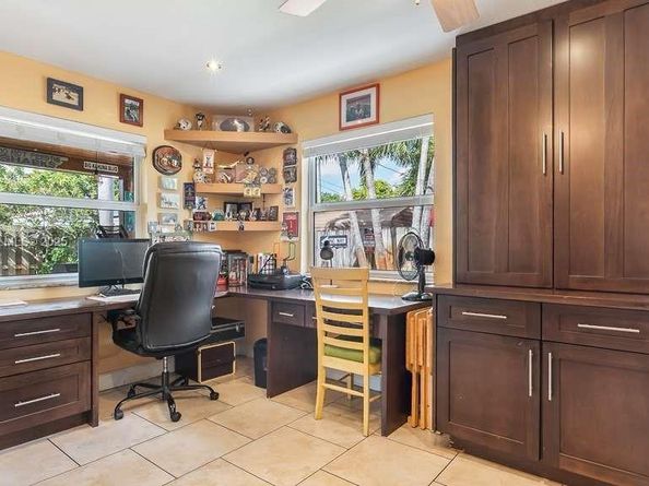 4903 SW 90th Ter, Cooper City FL 33328