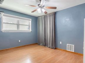 4903 SW 90th Ter, Cooper City FL 33328