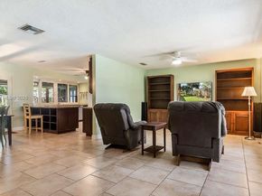 4903 SW 90th Ter, Cooper City FL 33328