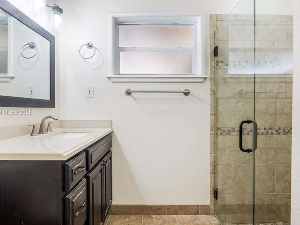 4903 SW 90th Ter, Cooper City FL 33328