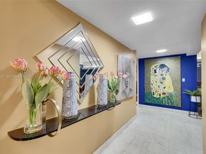 4713 Banyan Ln, Tamarac FL 33319