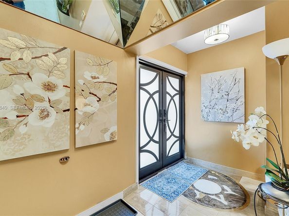 4713 Banyan Ln, Tamarac FL 33319