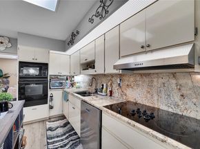 4713 Banyan Ln, Tamarac FL 33319