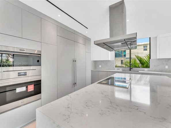 2110 S Miami Ave, Miami FL 33129