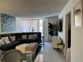 2075 NE 164th St 105, North Miami Beach FL 33162