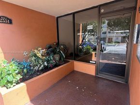 2551 NW 41st Ave 104, Lauderhill FL 33313