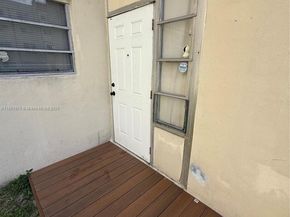 2551 NW 41st Ave 104, Lauderhill FL 33313