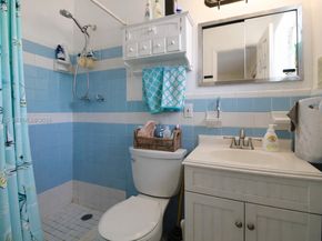 2048 SW 27th Ave, Fort Lauderdale FL 33312