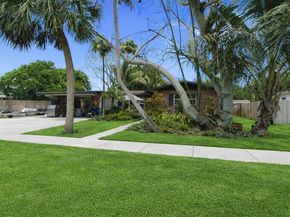 2048 SW 27th Ave, Fort Lauderdale FL 33312