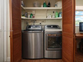 2048 SW 27th Ave, Fort Lauderdale FL 33312