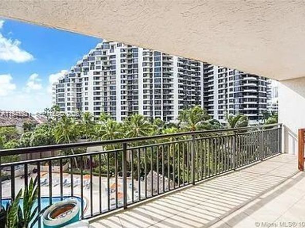 540 Brickell Key Dr 603, Miami FL 33131
