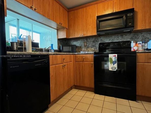 11790 SW 18th St 3213, Miami FL 33175