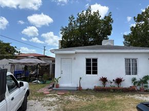 3072 SW 16th St, Miami FL 33145