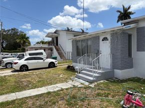3072 SW 16th St, Miami FL 33145