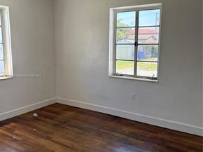 3072 SW 16th St, Miami FL 33145