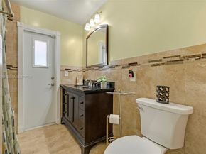 2140 NW 30th Way, Fort Lauderdale FL 33311