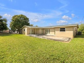 2140 NW 30th Way, Fort Lauderdale FL 33311