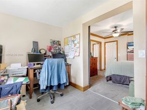 2140 NW 30th Way, Fort Lauderdale FL 33311