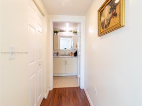 275 NE 18th St 1110, Miami FL 33132