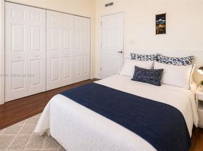 275 NE 18th St 1110, Miami FL 33132