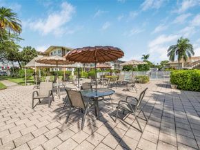 17000 NE 14th Ave 301, North Miami Beach FL 33162