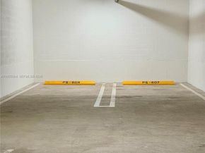 45 SW 9th St 4606, Miami FL 33130