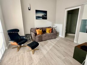 45 SW 9th St 4606, Miami FL 33130