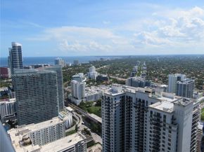 45 SW 9th St 4606, Miami FL 33130