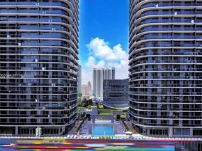 45 SW 9th St 4606, Miami FL 33130