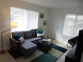 231 SW 15th St, Pompano Beach FL 33060