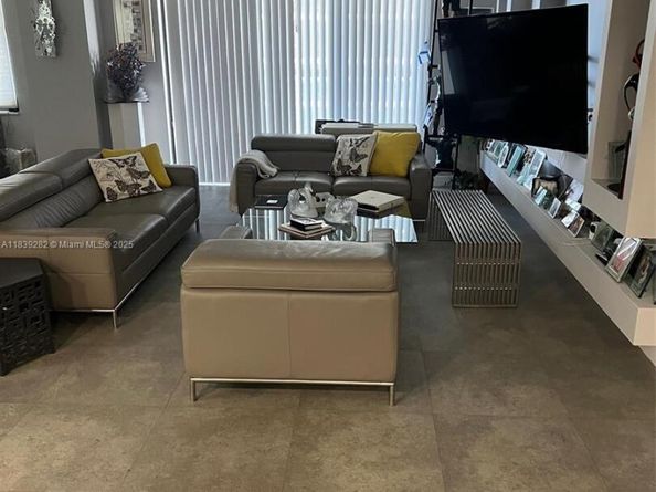 9801 Collins Ave 16U, Bal Harbour FL 33154