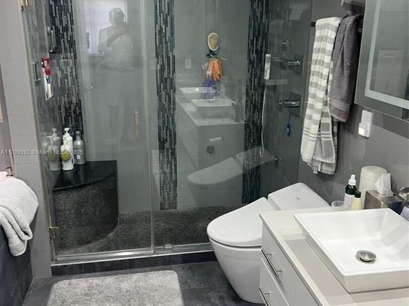9801 Collins Ave 16U, Bal Harbour FL 33154