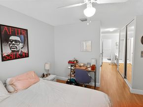 15826 NW 11th St, Pembroke Pines FL 33028