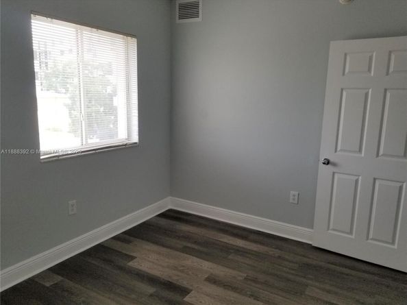 134 SW 7th Ave 402, Miami FL 33130