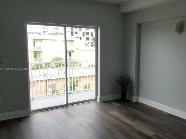 134 SW 7th Ave 402, Miami FL 33130