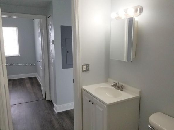 134 SW 7th Ave 402, Miami FL 33130