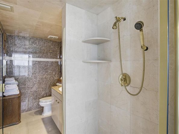 19111 Collins Ave 505, Sunny Isles Beach FL 33160