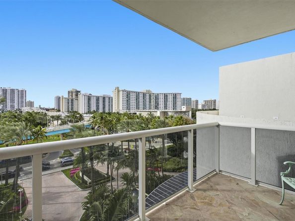 19111 Collins Ave 505, Sunny Isles Beach FL 33160