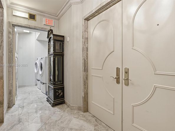 19111 Collins Ave 505, Sunny Isles Beach FL 33160