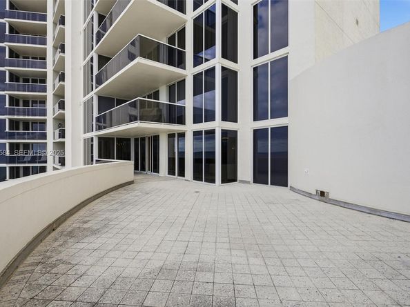 19111 Collins Ave 505, Sunny Isles Beach FL 33160
