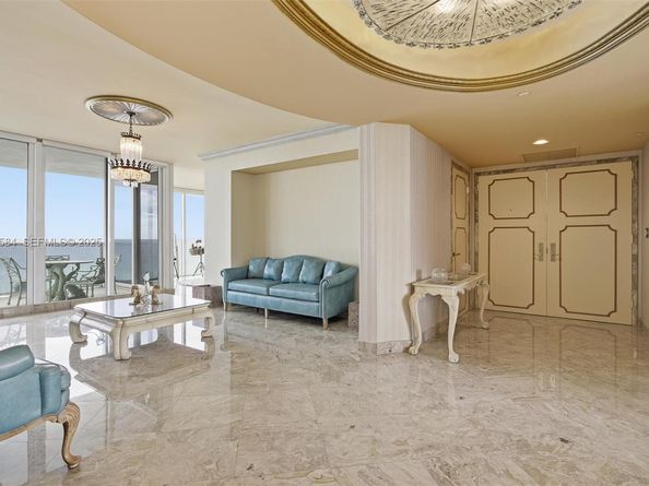 19111 Collins Ave 505, Sunny Isles Beach FL 33160