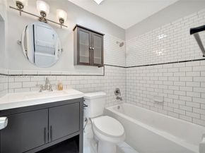 871 NE 207th Ter 4202, Miami FL 33179
