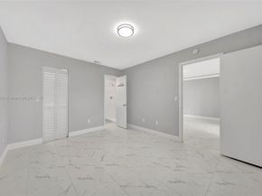 871 NE 207th Ter 4202, Miami FL 33179
