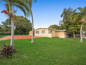 3920 SW 32nd Ave, West Park FL 33023