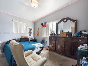 3920 SW 32nd Ave, West Park FL 33023