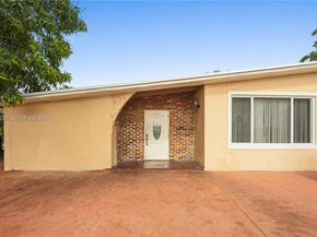 3920 SW 32nd Ave, West Park FL 33023