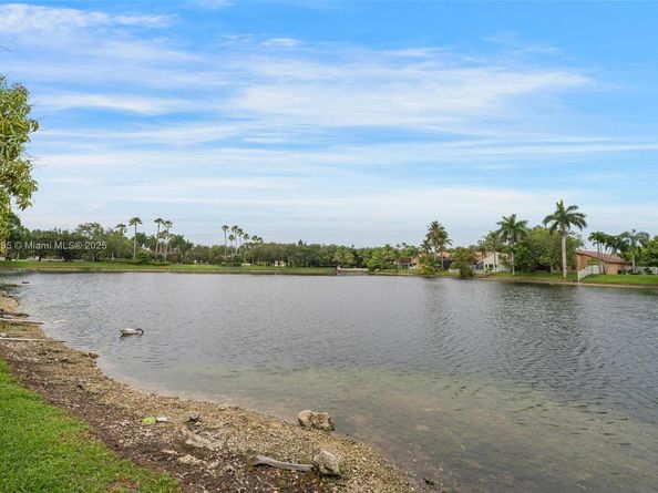 12640 NW 12th Ct, Sunrise FL 33323